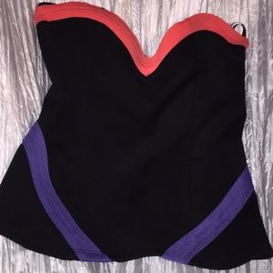 Edgy Crop Top size M